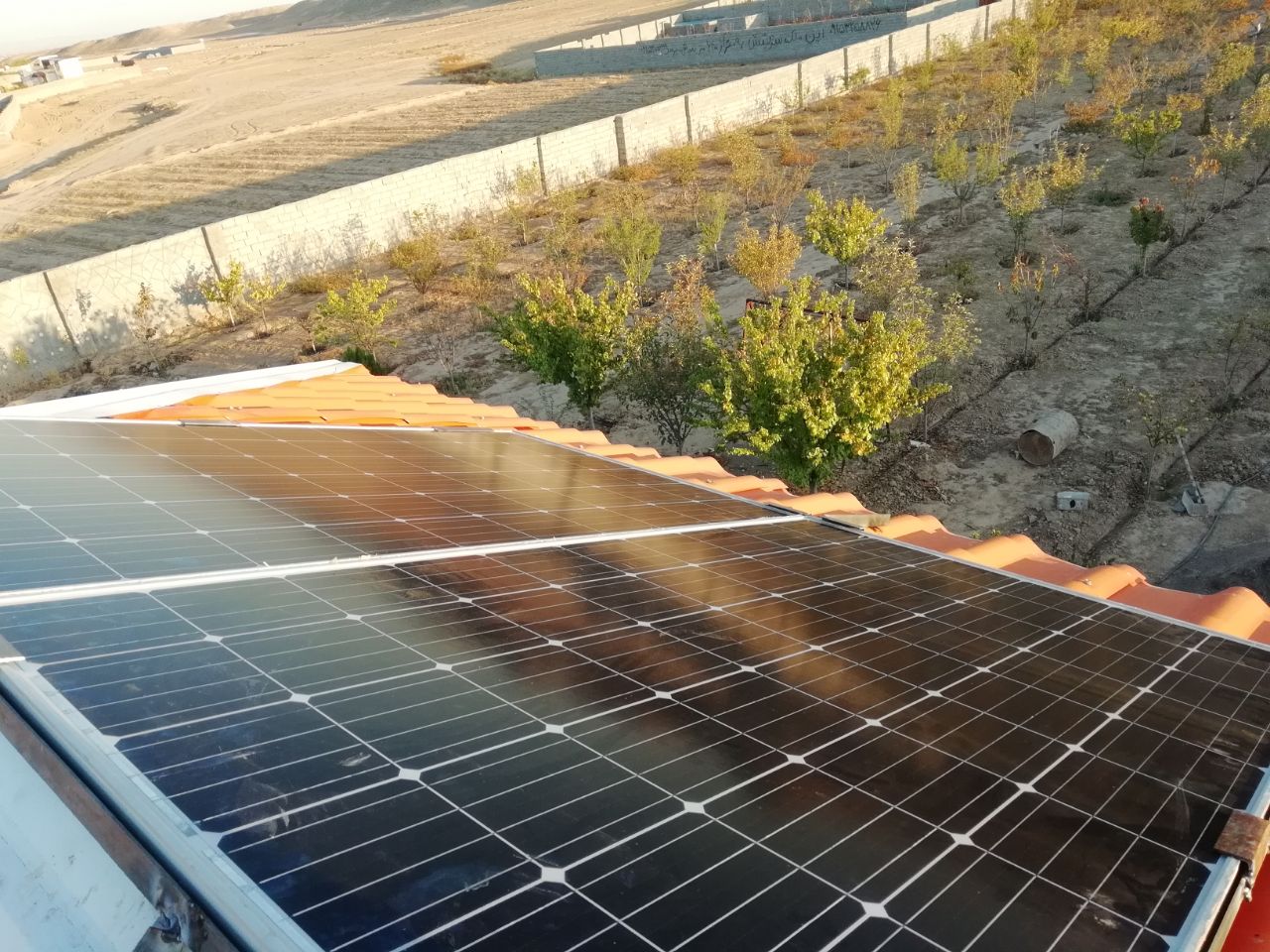 احداث نیروگاه خورشیدی در مزارع گلبهار